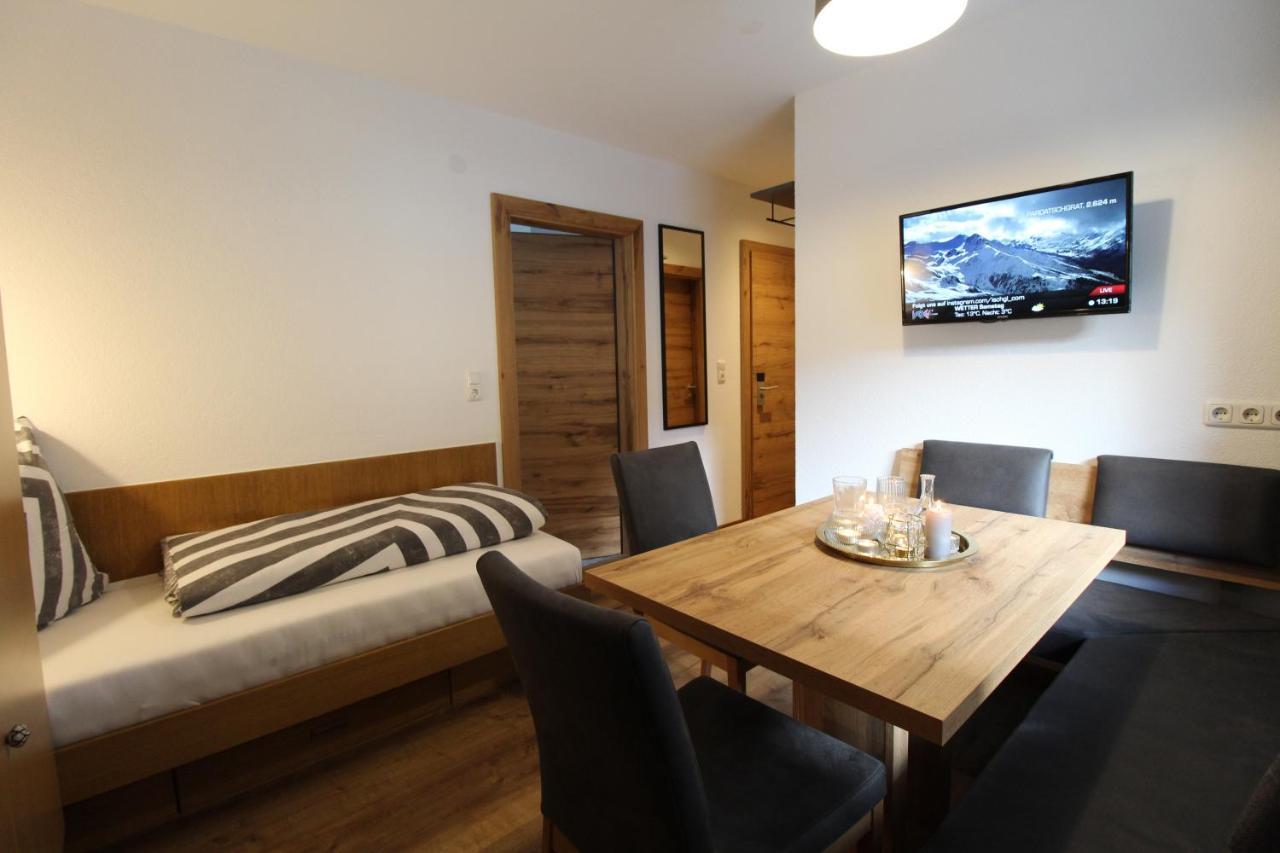 Chasa Patria Apartments ايشجل المظهر الخارجي الصورة